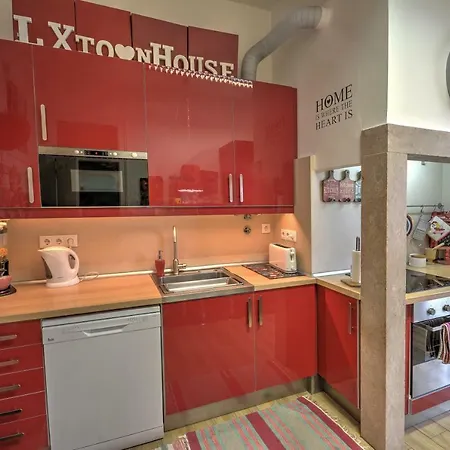 Lxtownhouse